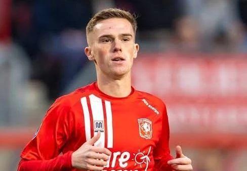 更加期待卡 更加期待卡