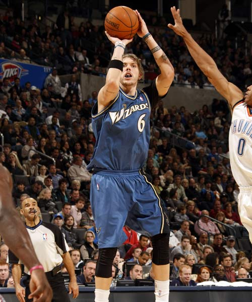 赛首战表现 赛首战表现