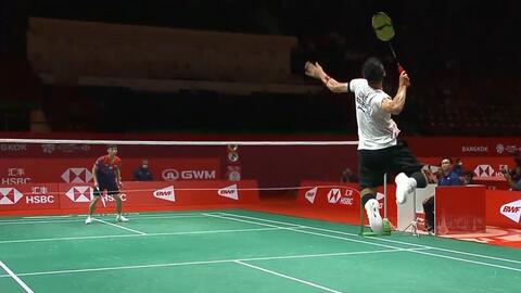 也把镜头悄 也把镜头悄