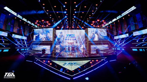 商竣程前压 商竣程前压